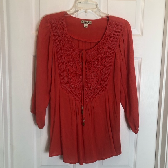 One World 3/4 Pullover Coral Blouse with Crochet Detail  Size Small - Picture 1 of 10